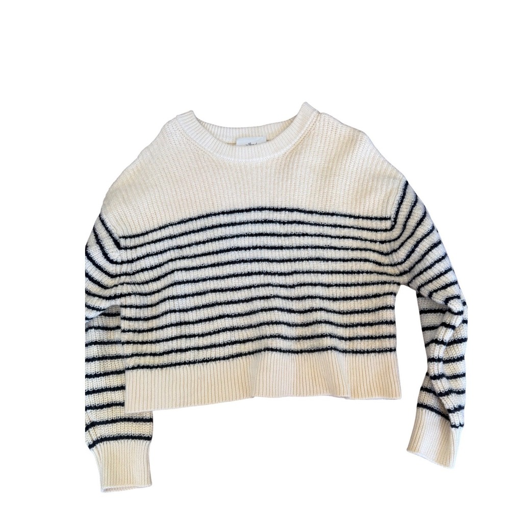 Wilfred Aritzia 100% Wool Cropped Striped Sweater Cream Navy Large L